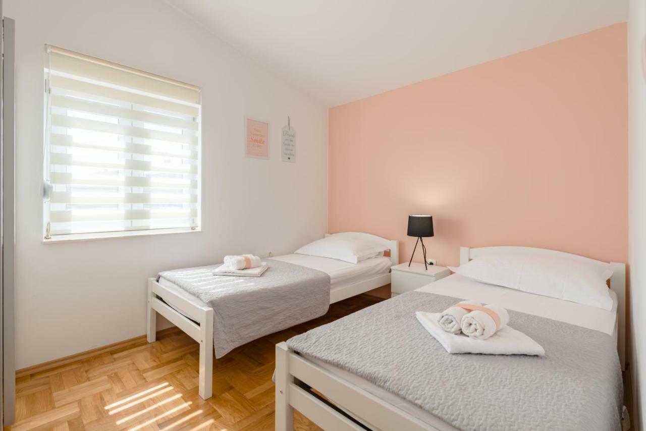 Apartment Sun & Sea 斯普利特 外观 照片